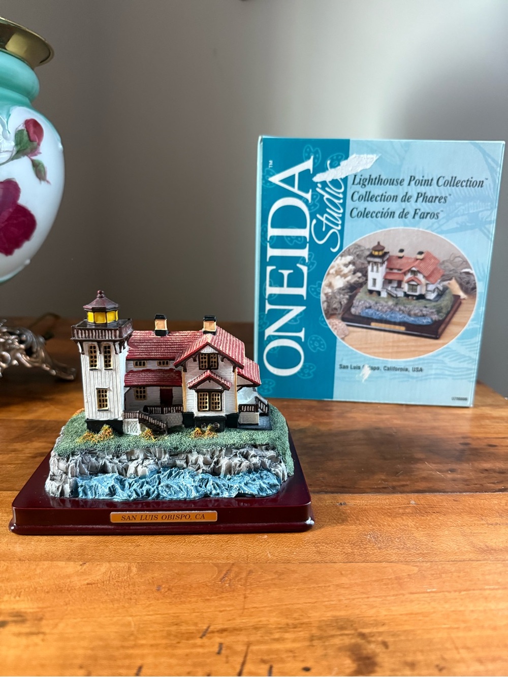 Vintage Oneida San Luis Obispo lighthouse figurine with box hand-painted 1998